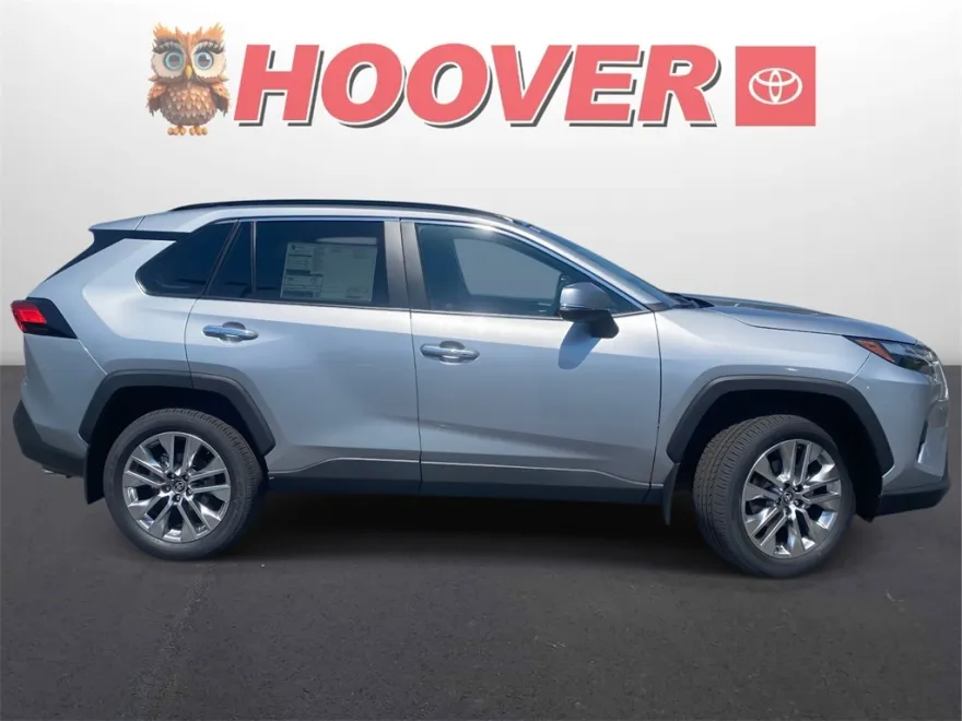 2025 Toyota RAV4 Limited photo 1