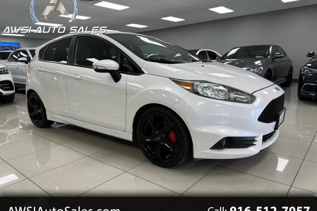 2016 Ford Fiesta ST photo 1
