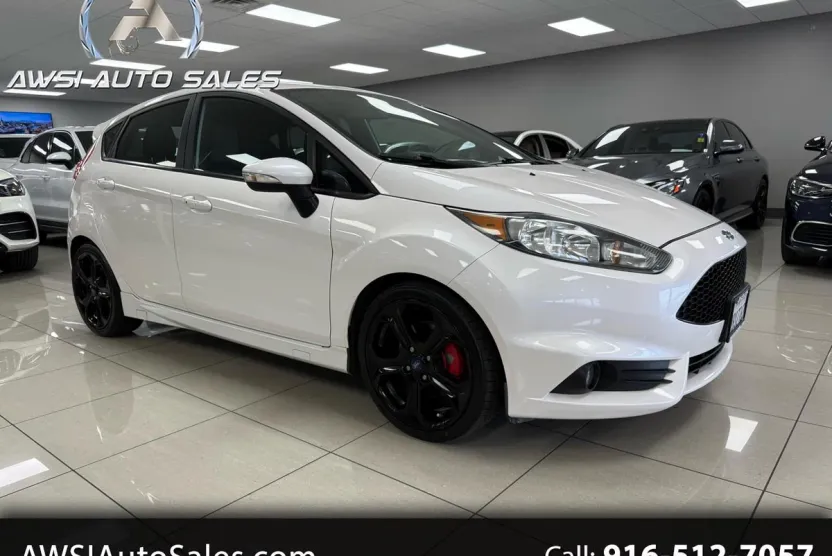 2016 Ford Fiesta ST photo 1