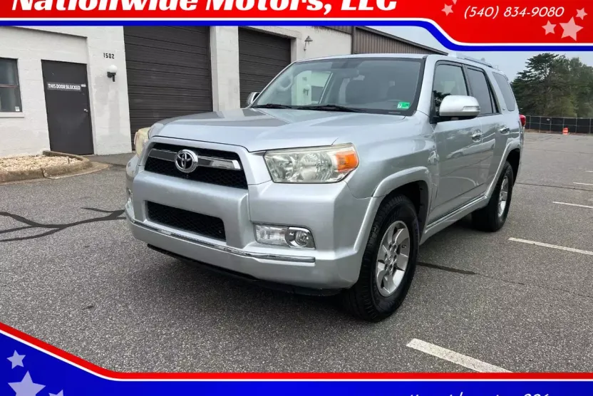 2012 Toyota 4Runner SR5 photo 1