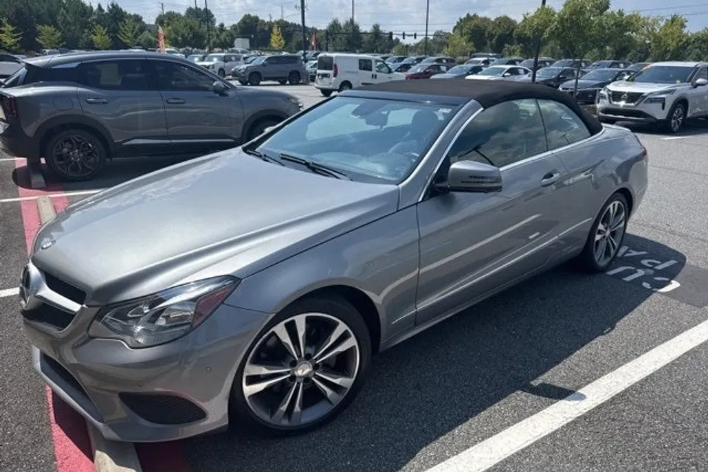 2014 Mercedes Benz E 350 photo 1
