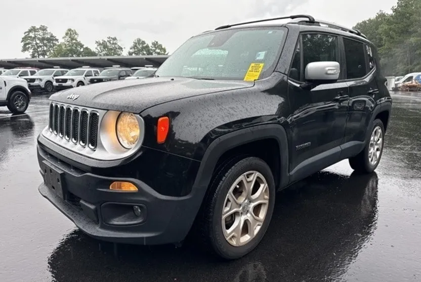 2015 Jeep Renegade Limited photo 1