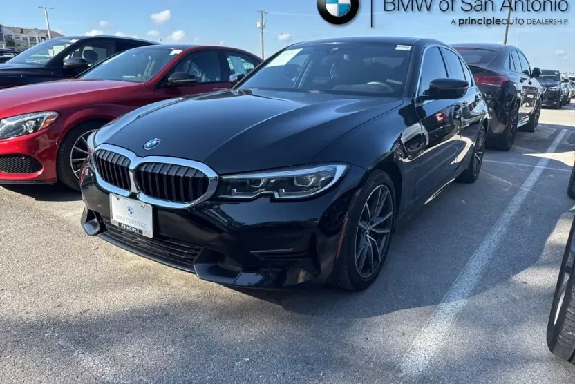 2022 Bmw 330i photo 1