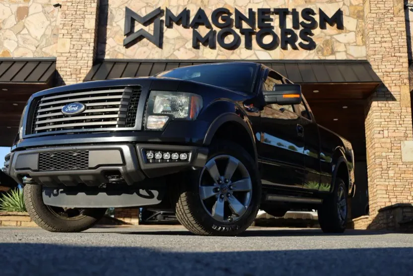 2011 Ford F-150 FX4 photo 1