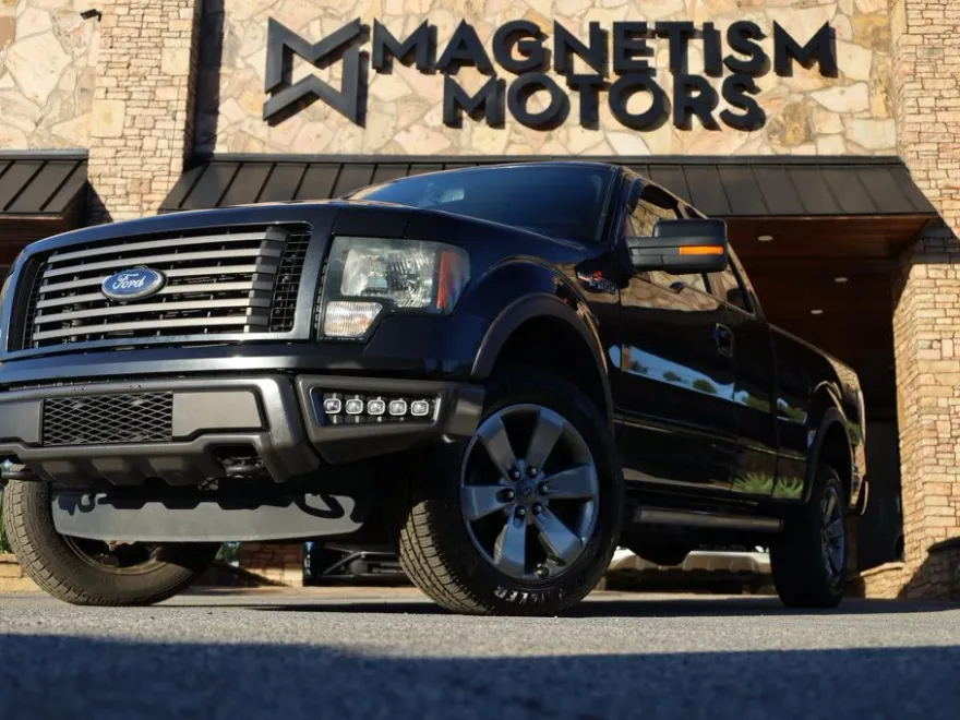 2011 Ford F-150 FX4 photo 1