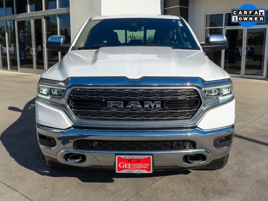 2022 Ram 1500 Limited photo 1