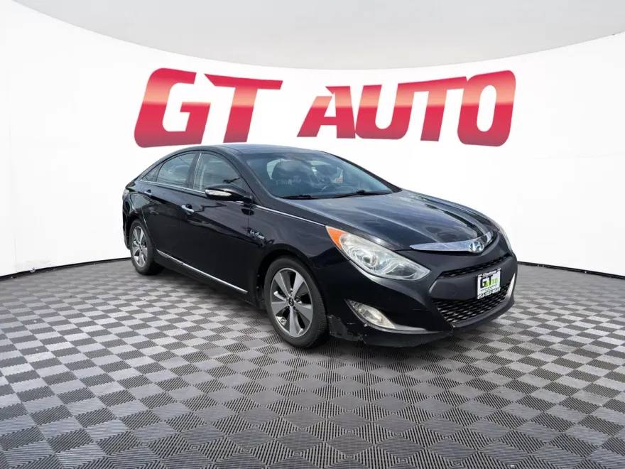 2011 Hyundai Sonata Hybrid photo 1
