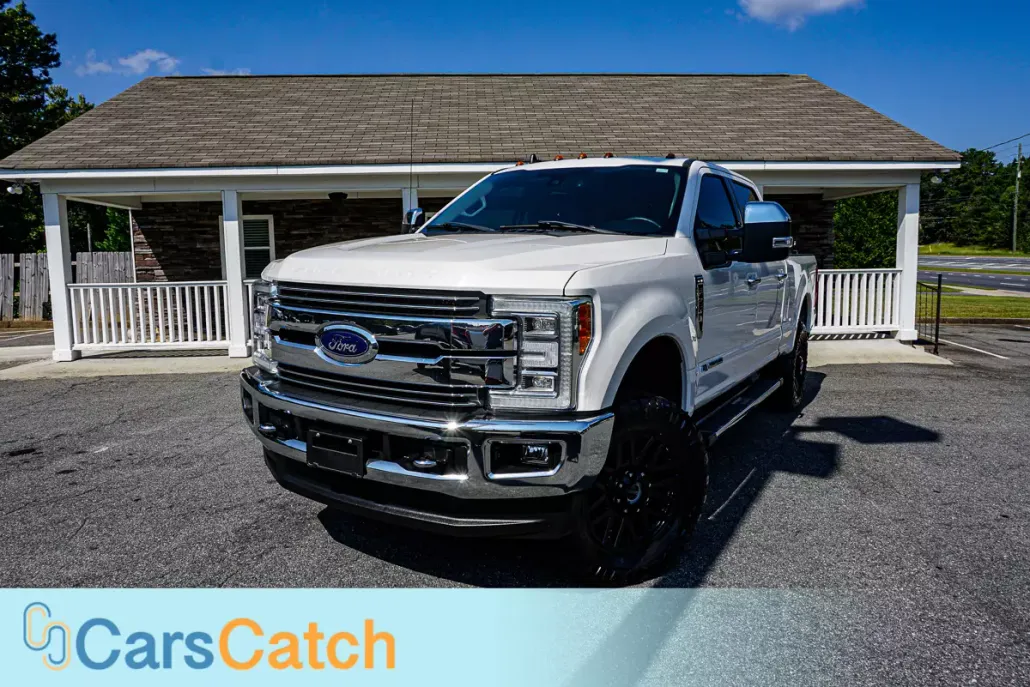 2019 Ford F-250 Lariat photo 1