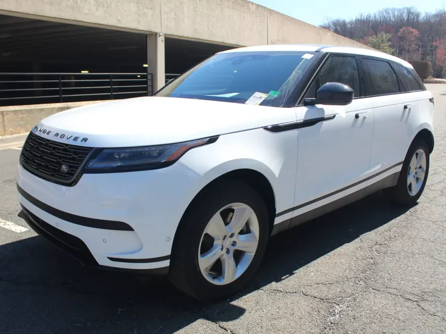 2026 Land Rover Range Rover Velar S photo 1