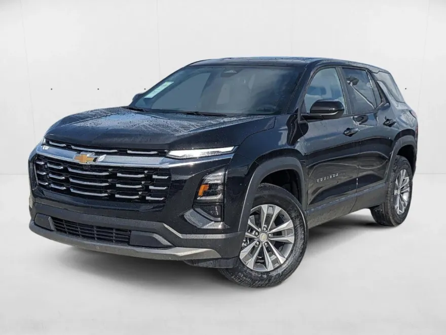 2026 Chevrolet Equinox LT photo 1