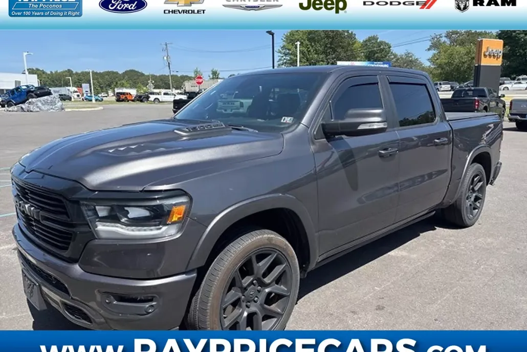 2020 Ram 1500 Laramie photo 1