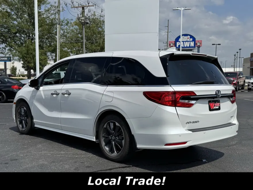 2023 Honda Odyssey Elite photo 1