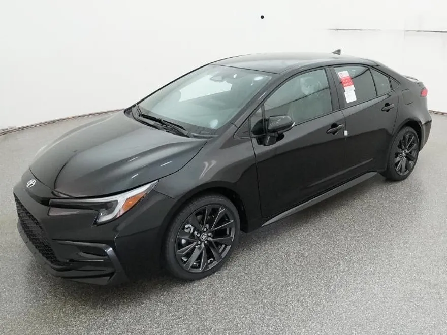 2026 Toyota Corolla SE photo 1