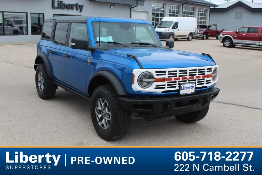 2024 Ford Bronco Badlands photo 1