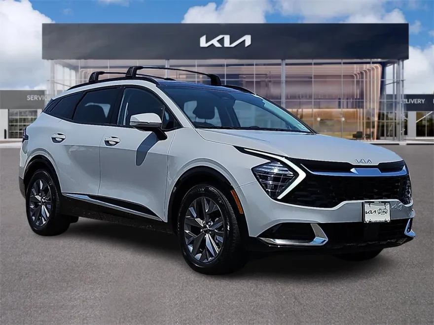 2025 Kia Sportage SX photo 1