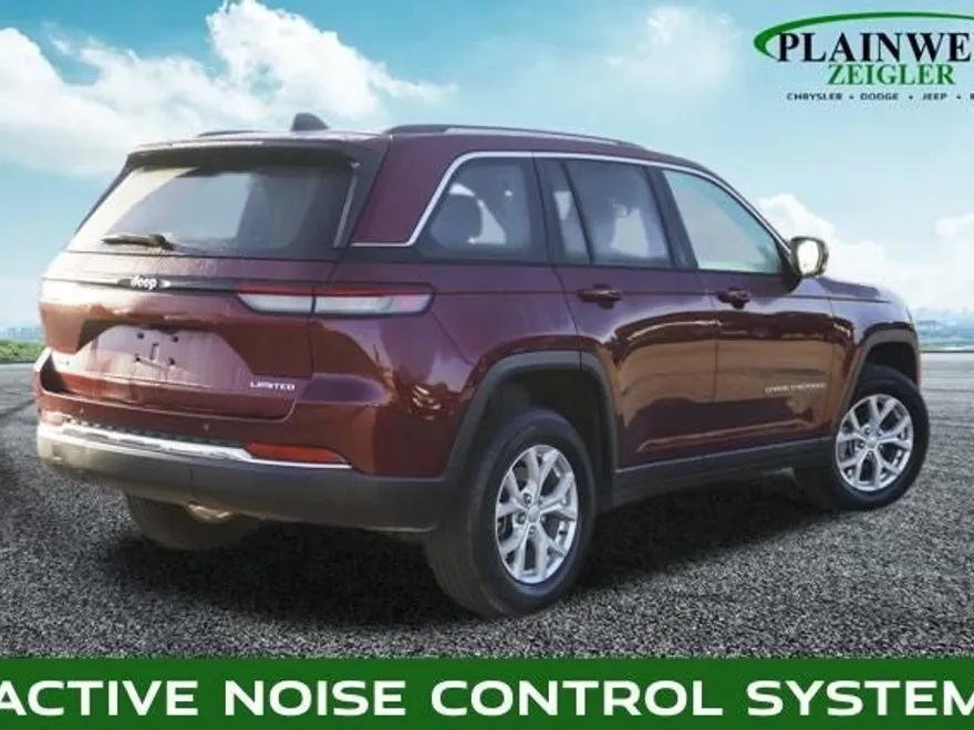 2023 Jeep Grand Cherokee Limited photo 1