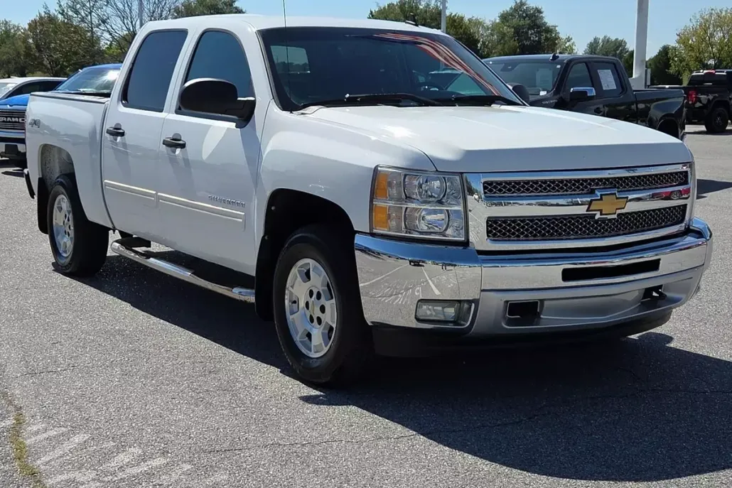 2012 Chevrolet Silverado 1500 LT photo 1
