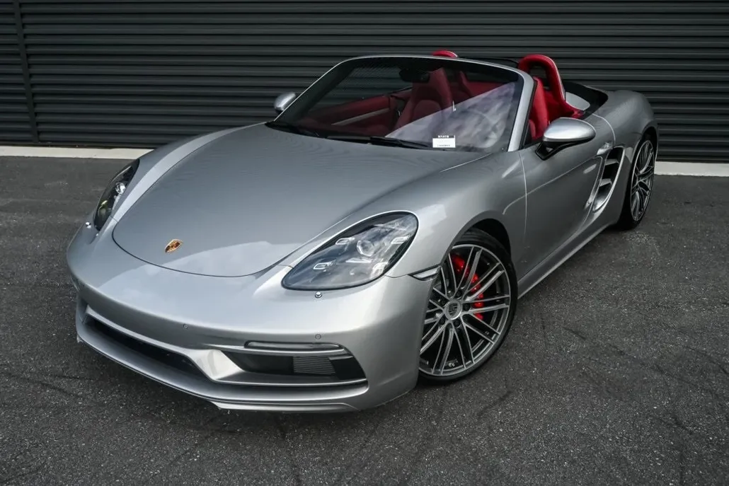 2024 Porsche Boxster S photo 1