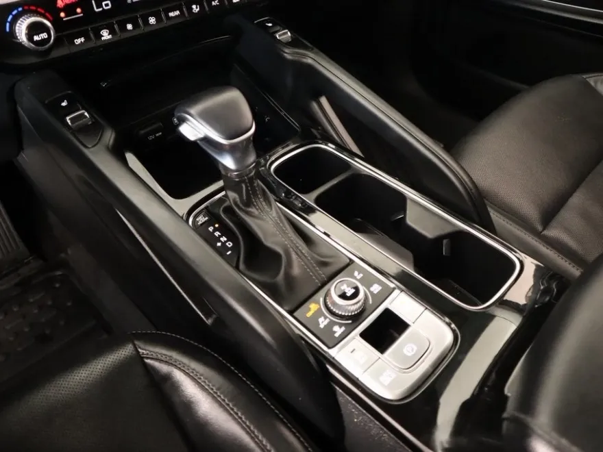 2023 Kia Telluride S photo 1