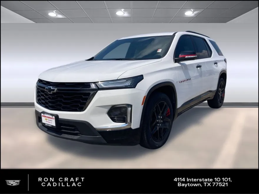 2023 Chevrolet Traverse Premier photo 1