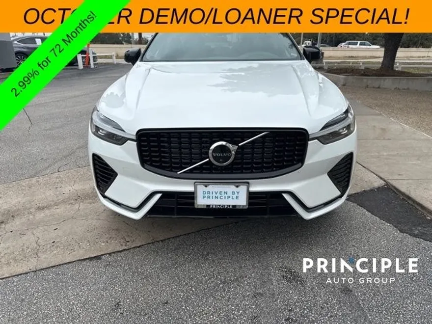 2025 Volvo XC60 Hybrid T8 Plus photo 1