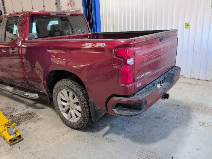2020 Chevrolet Silverado 1500 Custom photo 1