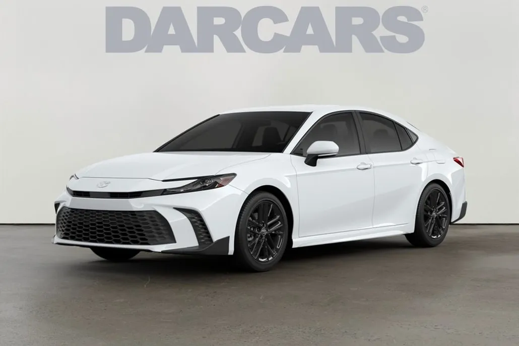 2026 Toyota Camry SE photo 1