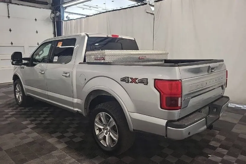 2018 Ford F-150 photo 1
