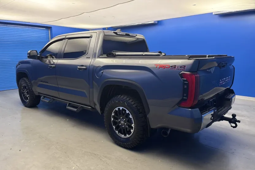 2025 Toyota Tundra SR5 CrewMax photo 1