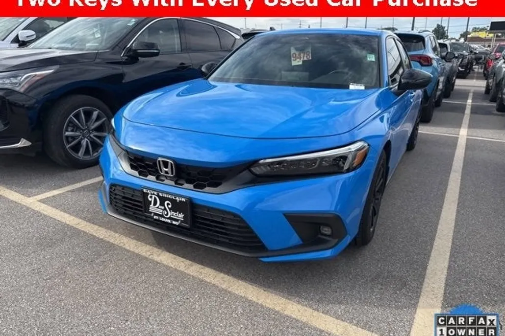 2024 Honda Civic Hatchback Sport photo 1