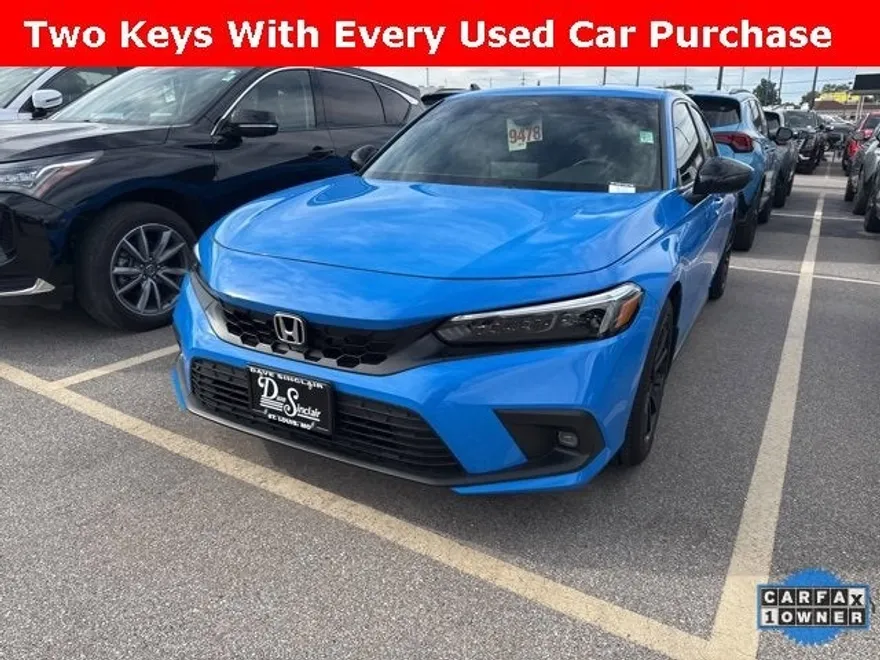 2024 Honda Civic Hatchback Sport photo 1
