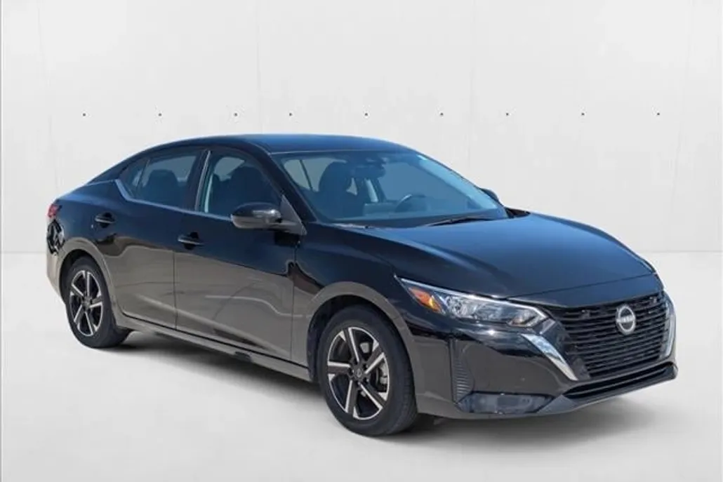 2024 Nissan Sentra SV photo 1