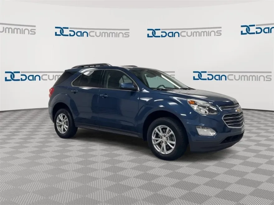 2016 Chevrolet Equinox LT photo 1