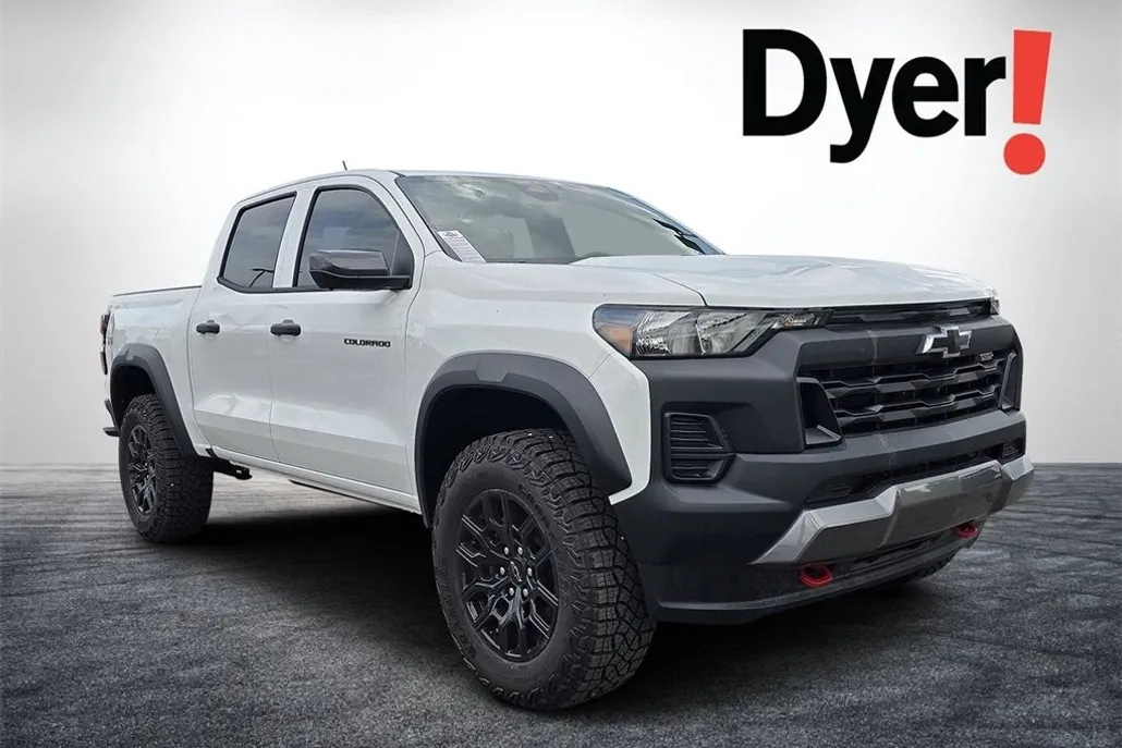 2025 Chevrolet Colorado Trail Boss photo 1