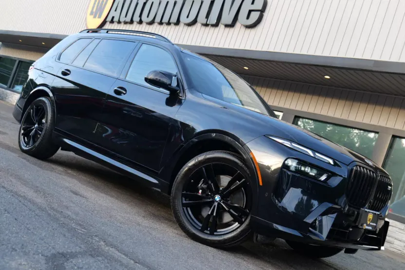 2024 Bmw X7 M60i photo 1