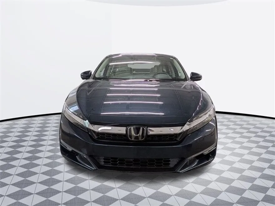 2018 Honda Clarity Plug-In Hybrid Touring photo 1