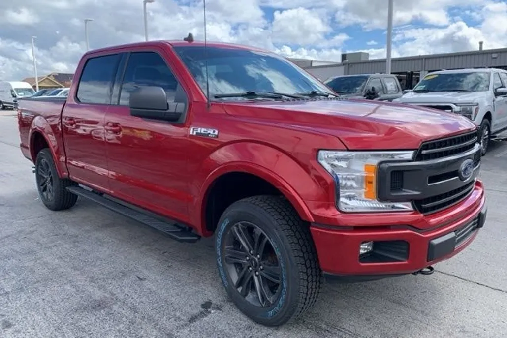 2020 Ford F-150 XLT photo 1
