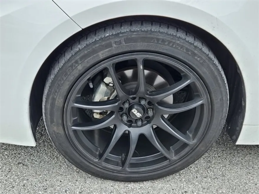 2021 Toyota Corolla SE photo 1