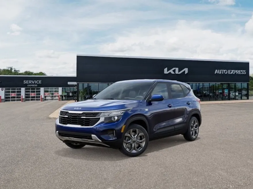 2026 Kia Seltos LX photo 1