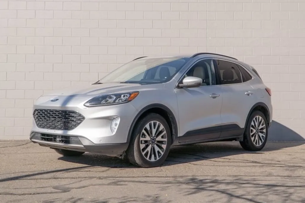 2020 Ford Escape Titanium photo 1