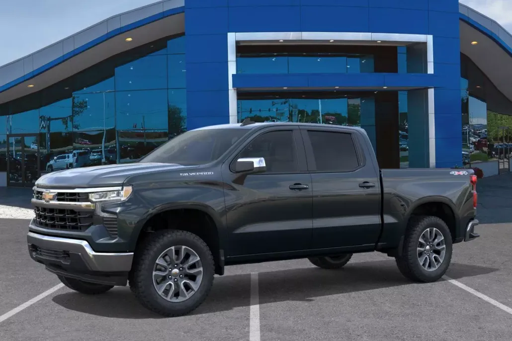 2026 Chevrolet Silverado 1500 LT photo 1