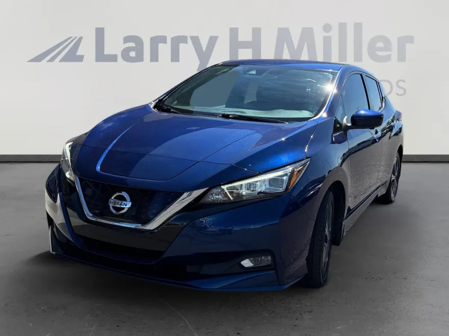 2022 Nissan Leaf SV Plus photo 1