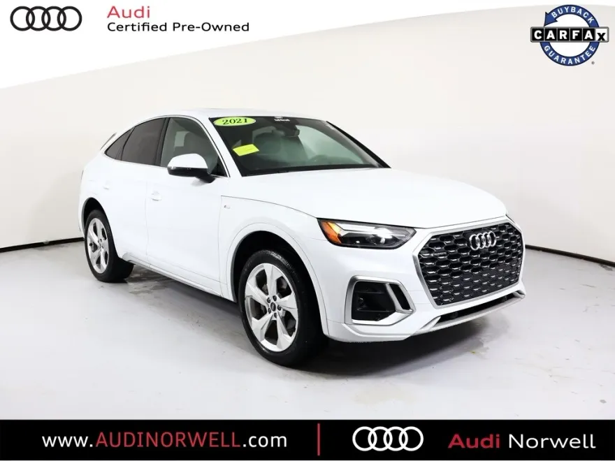 2021 Audi Q5 Sportback 45 Premium Plus photo 1