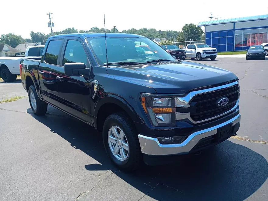 2023 Ford F-150 XL photo 1