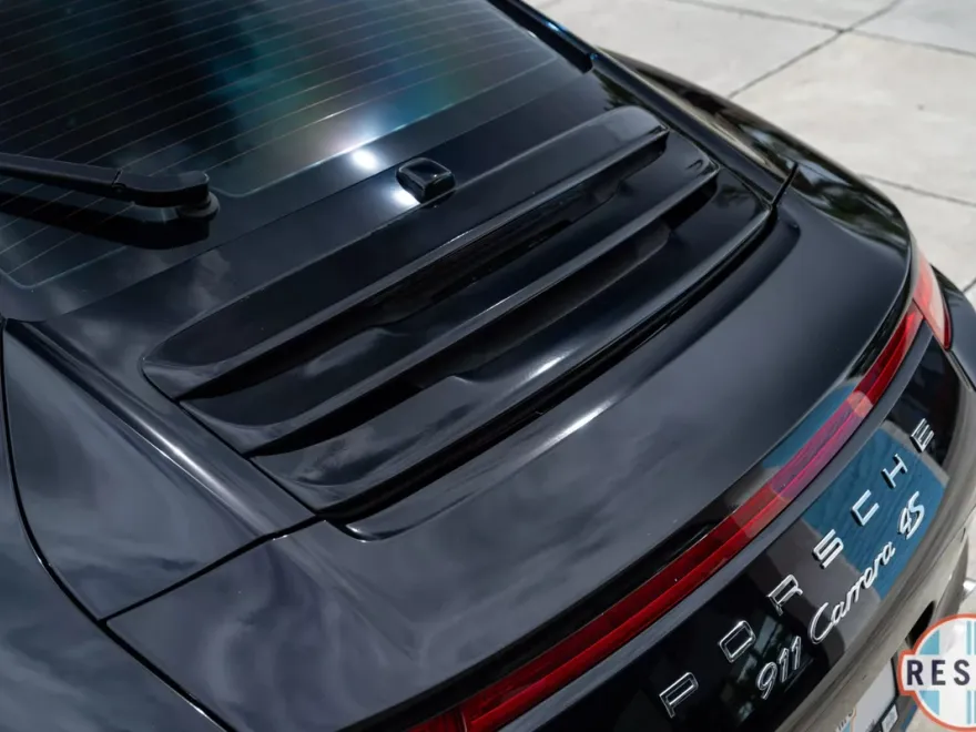 2014 Porsche 911 4S photo 13