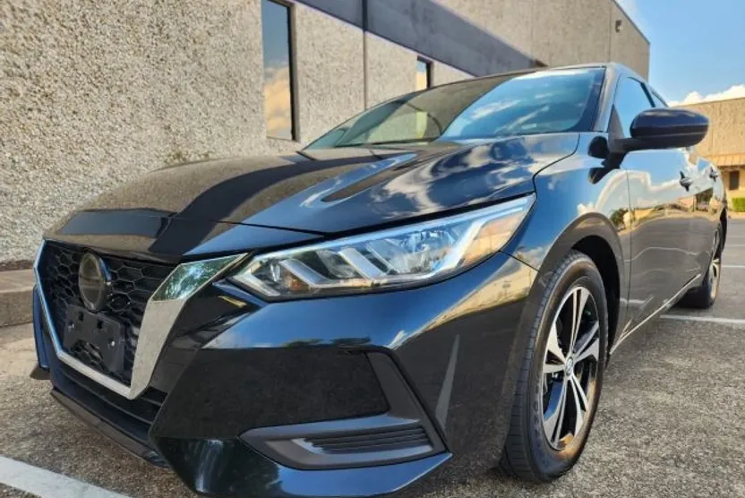2021 Nissan Sentra SV photo 1