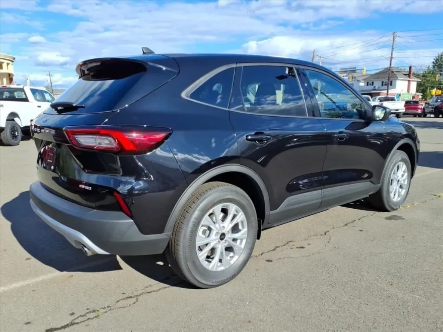 2026 Ford Escape Active photo 1