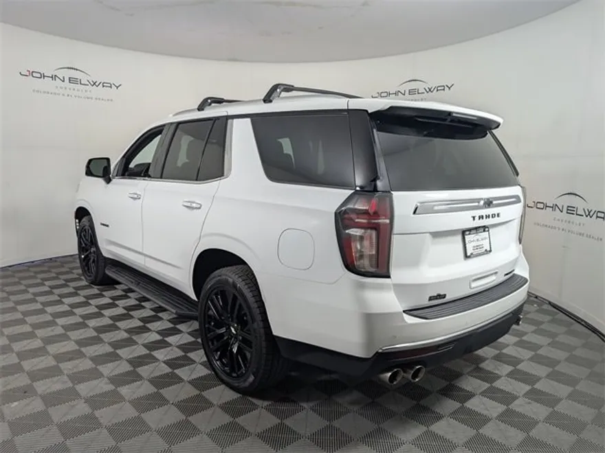 2021 Chevrolet Tahoe Premier photo 1