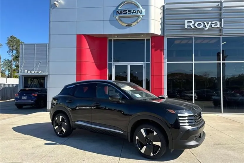 2025 Nissan Kicks SR photo 1