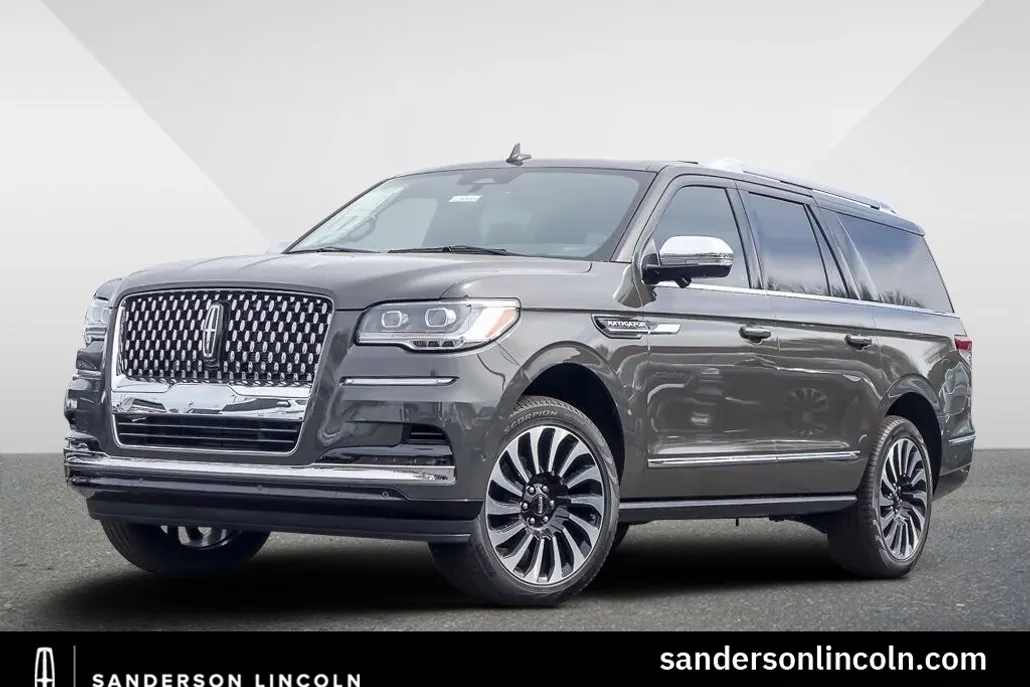 2024 Lincoln Navigator Black Label photo 1